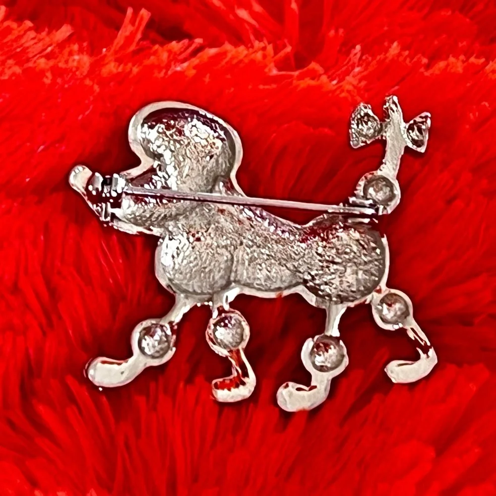 NWOT - Elegant Silver Dog Brooch